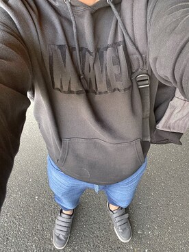 「MARVEL（マーベル）のアイテム（トップス）」を使った、うままさん（メンズ・172cm）の春コーディネート