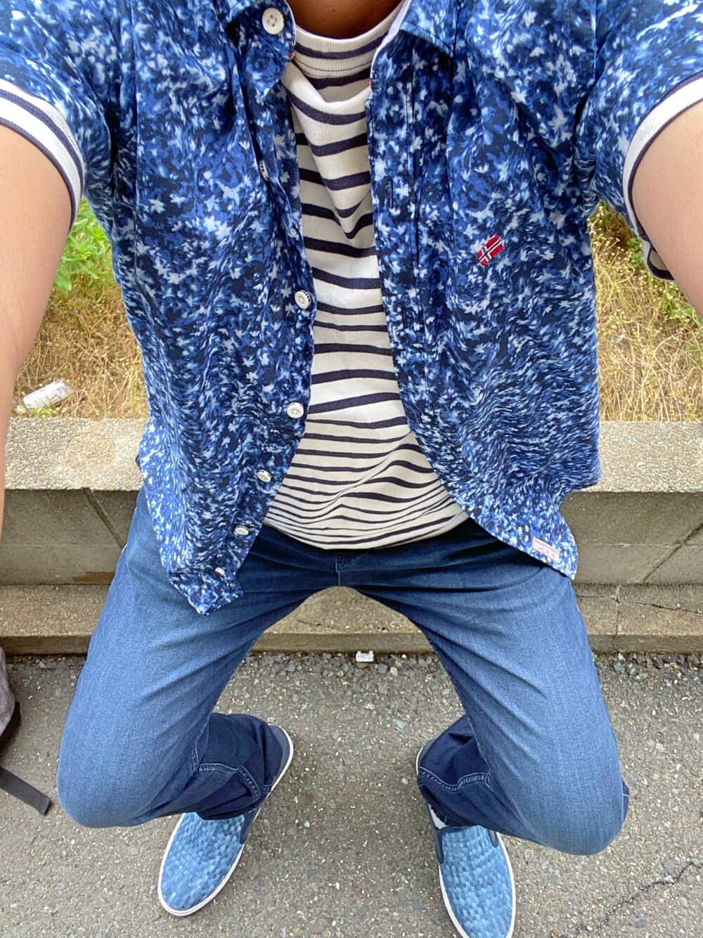 「介護、今日のコーデ、春夏コーデ」｜「Napapijriのアイテム（シャツ/ブラウス、ブルー系）」を使った、うままさん（メンズ・172cm）の夏コーディネートの1枚目の写真
