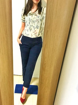 「オフィス」｜「アイテム（スラックス）」を使った、tsubame さん（レディース・157cm）の夏コーディネート