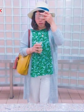 「花柄タンクトップ」｜ぴょんさん（レディース・162cm）の秋コーディネート