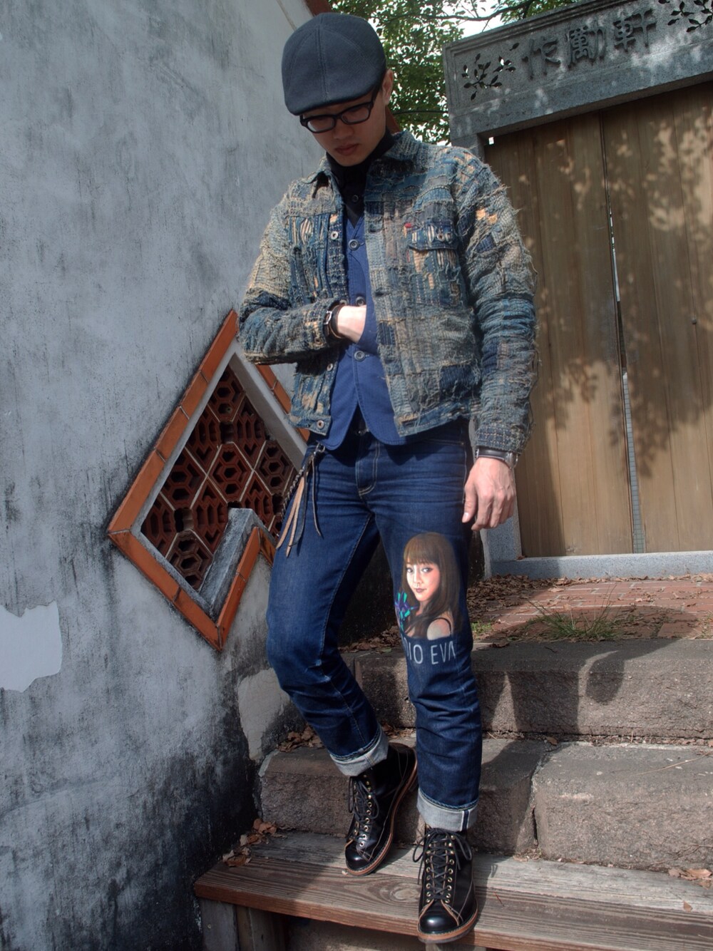 「STETSON、pureego、KAPITAL、506xx、RADIO EVA、Evangelion Taiwan Base、lone wolf、monkeyboots、襤褸、Boro」｜「RADIO EVAのRADIO EVA 288 TEST TYPE 01 REGULAR STRAIGHT ONCE-WASHED DENIM（デニムパンツ、ブルー系）」を使った、金旺さん（メンズ・175cm）の冬コーディネートの1枚目の写真