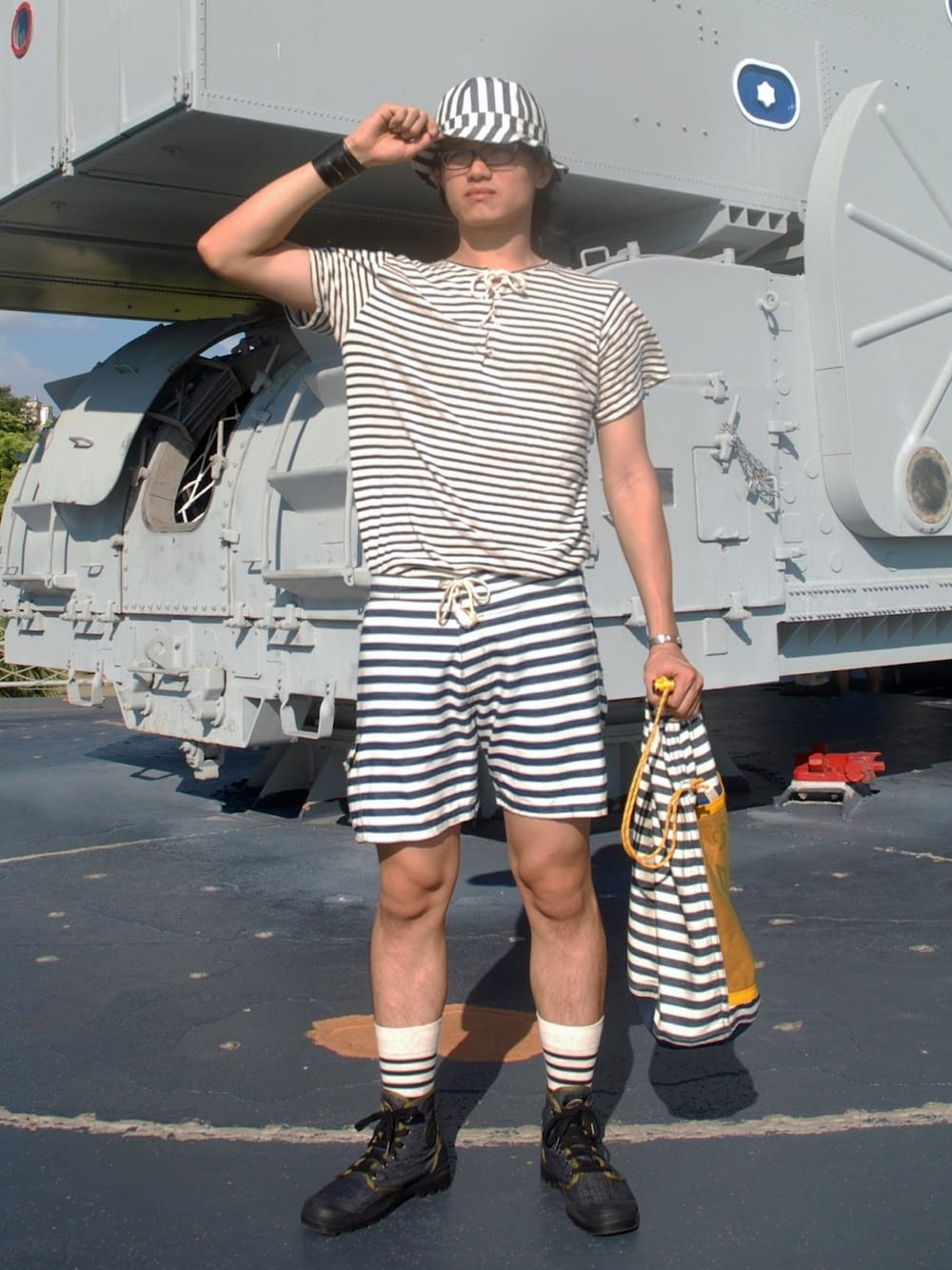 「MISTER FREEDOM、hickory、sailor、ANCHOR、military、NAVAL、navy、stripes」｜「MISTER FREEDOMのアイテム（その他パンツ、ホワイト系）」を使った、金旺さん（メンズ・175cm）の冬コーディネートの1枚目の写真