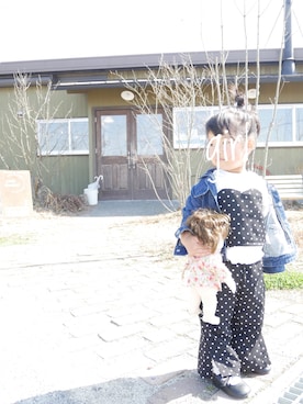 「apres les cours（アプレレクール）のアイテム（その他シューズ）」を使った、kotoama☺︎さん（キッズ・80cm）の春コーディネート