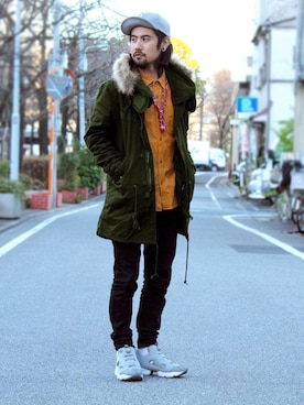 「カーキアウター」｜「アイテム（モッズコート）」を使った、アッキーさん（メンズ・166cm）の冬コーディネート