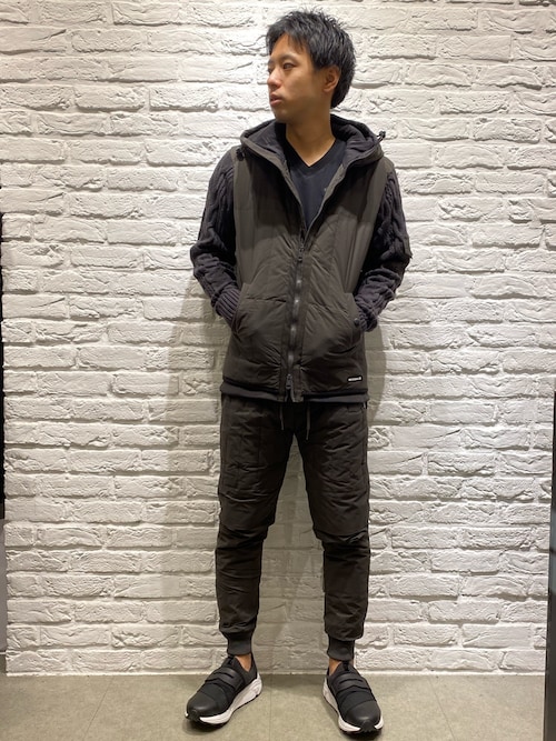 【新品】1PIU1UGUALE3 ダウンパンツ 美品 楽天市場】1piu ダウン パンツの通販
