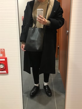 「フードコート」｜「アイテム（その他シューズ）」を使った、kmさん（レディース・163cm）の冬コーディネート