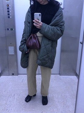 「ラップパンツ」｜「アイテム（ブルゾン）」を使った、kmさん（レディース・163cm）の秋コーディネート