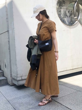 「WOOLRICH（ウールリッチ）のアイテム（ジャケット/アウター）」を使った、ashognさん（レディース・158cm）の春コーディネート