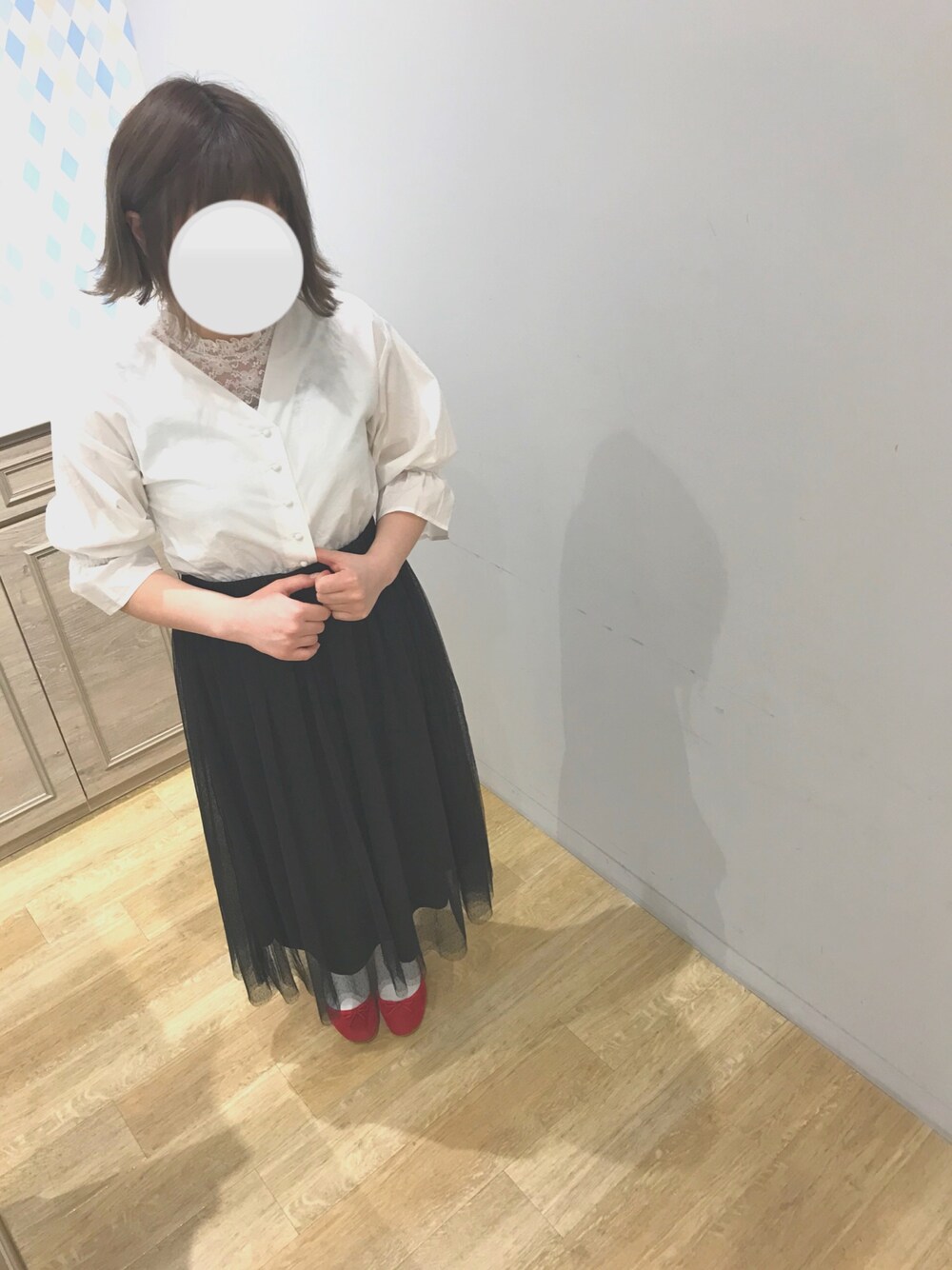 「natural coutureのプレイフル袖バルーンブラウス（シャツ/ブラウス、ホワイト系）」を使った、miku.さん（レディース・163cm）の春コーディネートの1枚目の写真