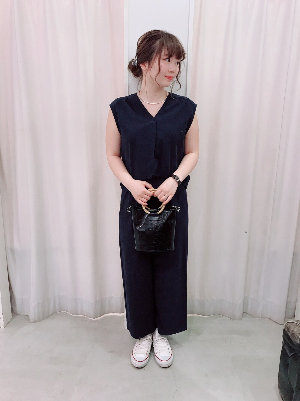 「イーハイフンワールドギャラリー(E hyphen world gallery)」｜「E hyphen world galleryのコットンドビーセットアップ（ワンピース、ブルー系）」を使った、miku.さん（レディース・163cm）の春コーディネートの1枚目の写真