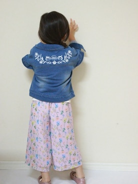 「アイテム（デニムジャケット）」を使った、アンパンマンキッズコレクションさん（キッズ・100cm）の秋コーディネート