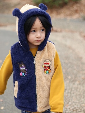 「アイテム（ベスト）」を使った、アンパンマンキッズコレクションさん（キッズ・110cm）の冬コーディネート