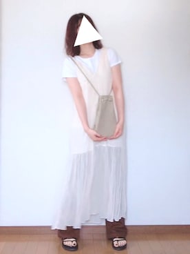 「Kastane（カスタネ）のレーヨンスラックスパンツ３（スラックス）」を使った、o-matsuna°さん（レディース・160cm）の夏コーディネート