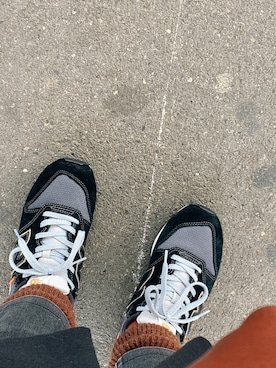 「NEW BALANCE（ニューバランス）のCM996（スニーカー、ブラック系）」を使った、risaさん（レディース）の冬コーディネート