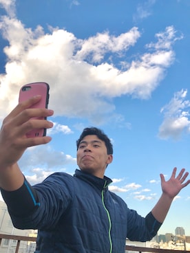 「adidas（アディダス）のアイテム（ダウンベスト）」を使った、mitさん（メンズ・173cm）の冬コーディネート