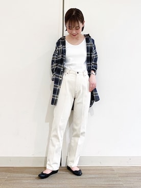 「URBAN RESEARCH DOORS（アーバンリサーチドアーズ）のハイライズデニムパンツ（デニムパンツ）」を使った、オクユウカさん（レディース・158cm）の夏コーディネート