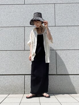 帽子を使った 黒ワンピース の人気ファッションコーディネート Wear