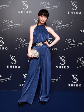 「ZARA（ザラ）のアイテム（ジャンパースカート、ブルー系）」を使った、ミドリさん（レディース）の夏コーディネート