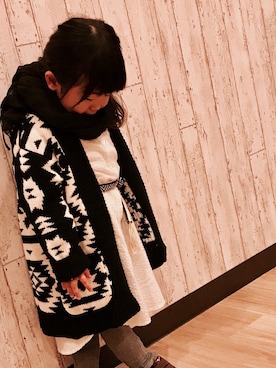 「CIAOPANIC TYPY（チャオパニックティピー）のアイテム（シャツワンピース）」を使った、あきさん（キッズ・100cm）の冬コーディネート