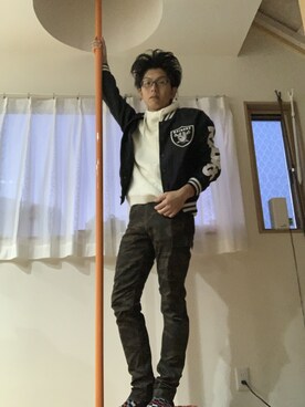 「AVIREX（アヴィレックス）のアイテム（ナイロンジャケット）」を使った、つばささん（メンズ・171cm）の冬コーディネート