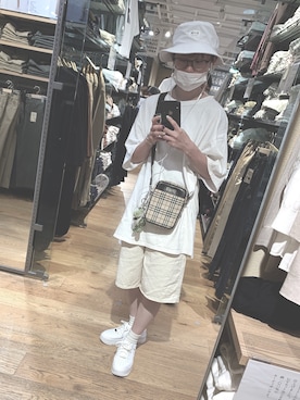「Champion（チャンピオン）のアイテム（シャツ/ブラウス）」を使った、minaさん（レディース・156cm）の夏コーディネート