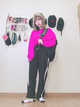 りなてぃんさんのコーディネート