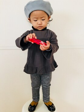 「ネコ」｜「アイテム（パンプス）」を使った、arumさん（キッズ・90cm）の秋コーディネート