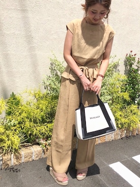 「アイテム（つなぎ/オールインワン、ベージュ系）」を使った、ちぴょんさん（レディース・162cm）の夏コーディネート