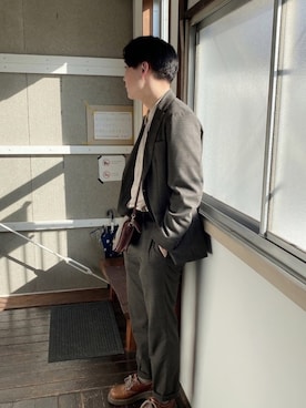 「ADAM ET ROPE'（アダムエロペ）のアイテム（テーラードジャケット）」を使った、れおさん（メンズ・171cm）の春コーディネート