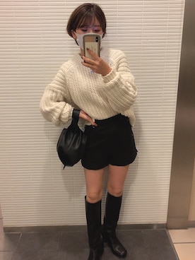 「H&M（エイチ・アンド・エム）のアイテム（ニット/セーター、ホワイト系）」を使った、ashxrio0719さん（レディース・154cm）の秋コーディネート