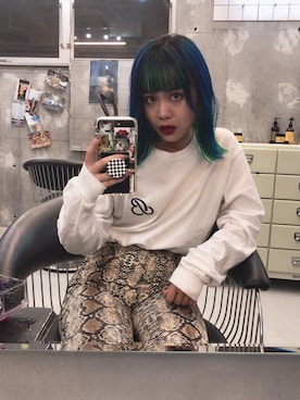 「jouetie（ジュエティ）のイージーフィットフレアパンツ（その他パンツ）」を使った、Erina Maruyamaさん（レディース・155cm）の秋コーディネート