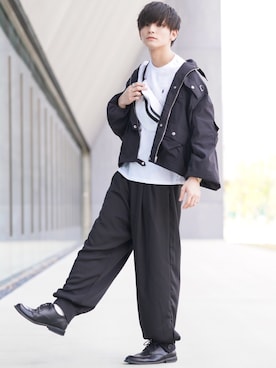 「FEKETE（フェケテ）のアイテム（ブルゾン）」を使った、ユウトさん（メンズ・177cm）の春コーディネート