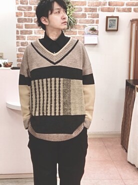 「YON（ヨン）のアイテム」を使った、ネッカレルヤさん（メンズ・178cm）の冬コーディネート