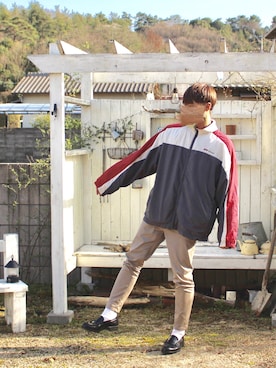 「HARE」｜「アイテム（ナイロンジャケット）」を使った、でーかさん（メンズ・180cm）の春コーディネート