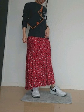 「URBAN OUTFITTERS（アーバンアウトフィッターズ）のアイテム（スカート）」を使った、ritzさん（レディース・162cm）の夏コーディネート
