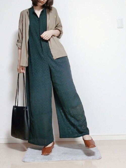 ETRE TOKYO（エトレトウキョウ）の「エコレザーステッチスクエア