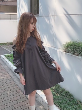 「オープンショルダー」｜「アイテム（ワンピース/ドレス）」を使った、kayo yoshizawaさん（レディース・148cm）の秋コーディネート