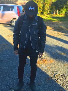 「stussy」｜「アイテム（ライダースジャケット）」を使った、りりぃさんさん（メンズ・161cm）の秋コーディネート