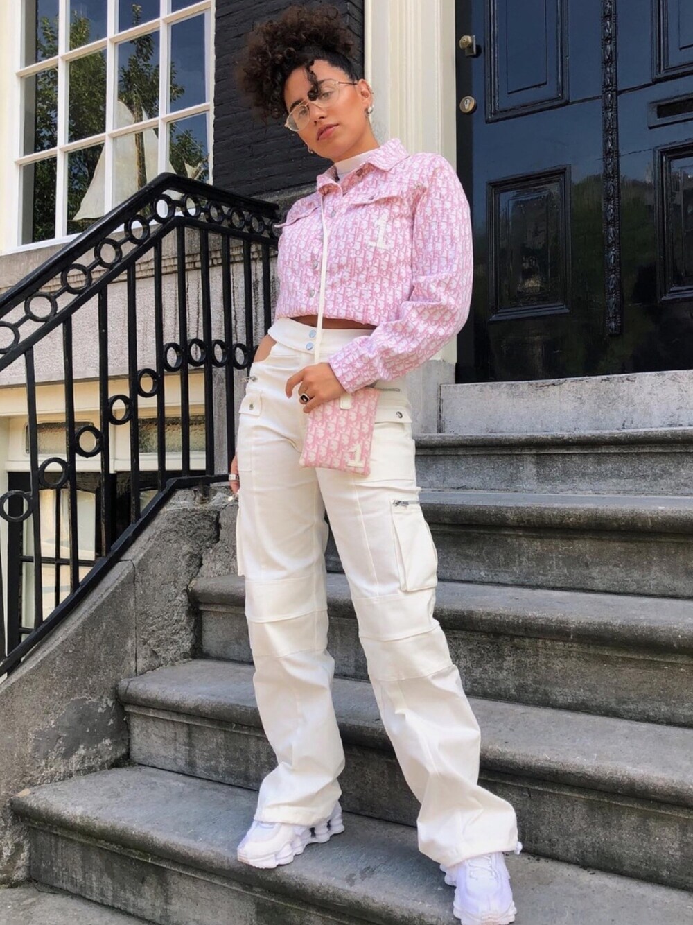 ラフスタイルコーデ♡【Dior】フード付きパーカー♪ Diorのパーカーを使った人気ファッションコーディネート - WEAR