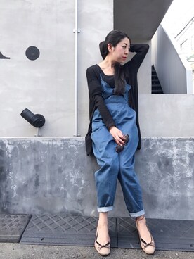 「KIKKA THE DIARY OF（キッカ　ザ　ダイアリー　オブ）のアイテム（オールインワン・サロペット）」を使った、euro flat PRESS lisaさん（レディース・157cm）の春コーディネート