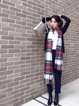 「JOHN SMEDLEY（ジョンスメドレー）のアイテム」を使った、euro flat PRESS lisaさん（レディース・157cm）の冬コーディネート