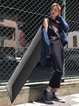 「Yohji Yamamoto（ヨウジヤマモト）のアイテム（パンツ）」を使った、yuiさん（レディース・167cm）の夏コーディネート