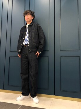 AURALEEのデニムジャケットを使った人気ファッションコーディネート