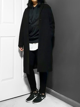 「モノトーンスタイル」｜「アイテム（その他アウター）」を使った、Rinaさん（レディース・160cm）の冬コーディネート