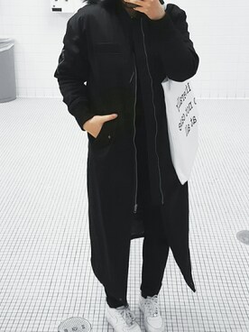 「モノトーンスタイル」｜「アイテム（その他アウター）」を使った、Rinaさん（レディース・160cm）の春コーディネート