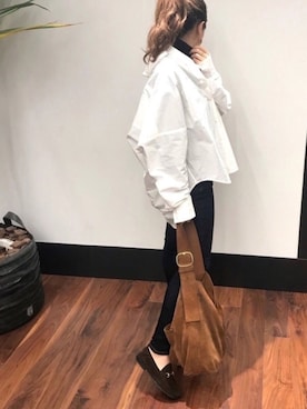 「SHIPS（シップス）のアイテム（ピアス（両耳用））」を使った、meeeeeさん（レディース・160cm）の秋コーディネート