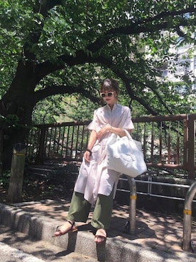 「YAECA」｜「アイテム（アクセサリー）」を使った、meaningさん（レディース・157cm）の春コーディネート