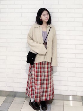 「skirt」｜「アイテム（ワンピース/ドレス）」を使った、Chun💚さん（レディース・155cm）の春コーディネート