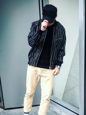 「DSQUARED2（ディースクエアード）のアイテム（チノパンツ）」を使った、mdrz1128さん（メンズ・170cm）の冬コーディネート