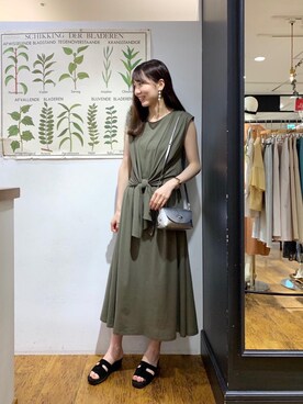 「Calzanor（カルザノール）のアイテム」を使った、ルクールブラン横浜ジョイナス店スタッフさん（レディース・161cm）の夏コーディネート